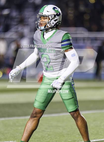 Thumbnail 1 in Ocoee @ Sumner (FHSAA 7A Regional) photogallery.