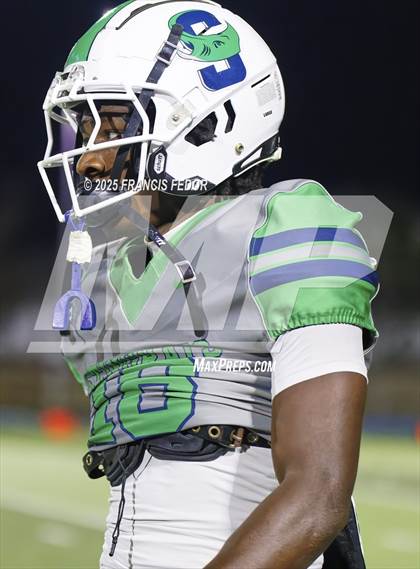 Thumbnail 3 in Ocoee @ Sumner (FHSAA 7A Regional) photogallery.