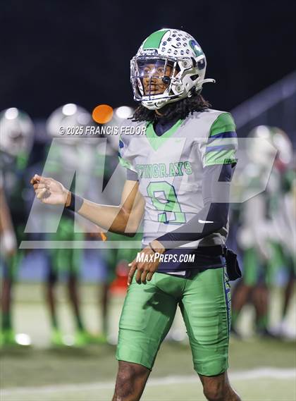 Thumbnail 1 in Ocoee @ Sumner (FHSAA 7A Regional) photogallery.