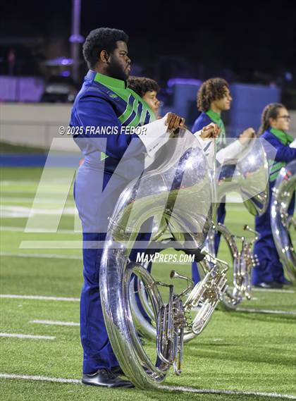 Thumbnail 3 in Ocoee @ Sumner (FHSAA 7A Regional) photogallery.