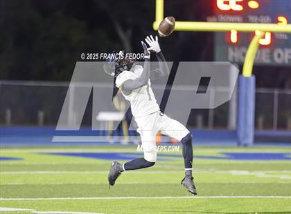 Thumbnail 3 in Ocoee @ Sumner (FHSAA 7A Regional) photogallery.