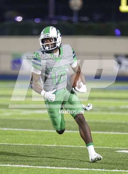 Thumbnail 2 in Ocoee @ Sumner (FHSAA 7A Regional) photogallery.