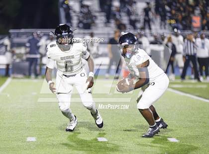 Thumbnail 3 in Ocoee @ Sumner (FHSAA 7A Regional) photogallery.