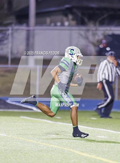 Thumbnail 1 in Ocoee @ Sumner (FHSAA 7A Regional) photogallery.