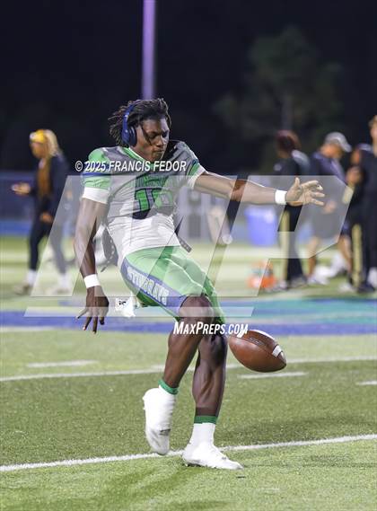 Thumbnail 1 in Ocoee @ Sumner (FHSAA 7A Regional) photogallery.