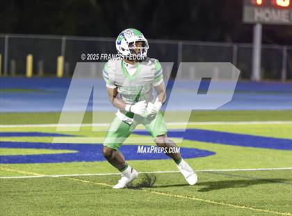 Thumbnail 1 in Ocoee @ Sumner (FHSAA 7A Regional) photogallery.