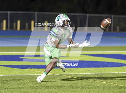 Thumbnail 3 in Ocoee @ Sumner (FHSAA 7A Regional) photogallery.