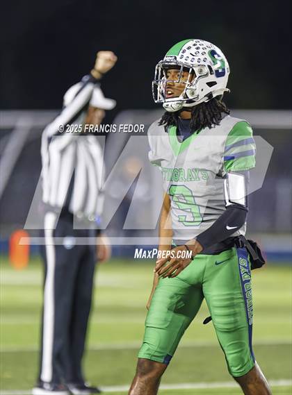 Thumbnail 2 in Ocoee @ Sumner (FHSAA 7A Regional) photogallery.