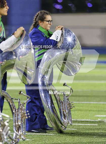 Thumbnail 1 in Ocoee @ Sumner (FHSAA 7A Regional) photogallery.