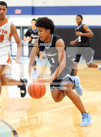 Thumbnail 2 in Sam Rayburn vs. Alvin (McDonald's Texas Invitational) photogallery.
