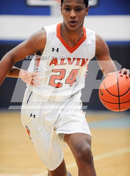 Thumbnail 1 in Sam Rayburn vs. Alvin (McDonald's Texas Invitational) photogallery.