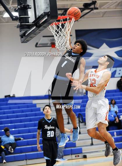 Thumbnail 3 in Sam Rayburn vs. Alvin (McDonald's Texas Invitational) photogallery.