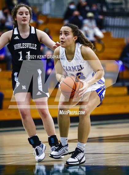 Thumbnail 2 in Noblesville vs Carmel (IHSAA 4A Sectional Championship) photogallery.