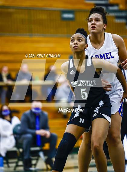 Thumbnail 2 in Noblesville vs Carmel (IHSAA 4A Sectional Championship) photogallery.