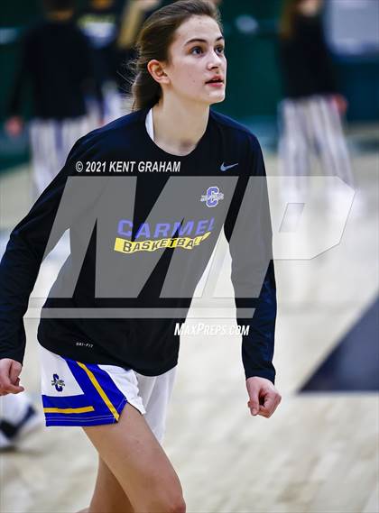 Thumbnail 3 in Noblesville vs Carmel (IHSAA 4A Sectional Championship) photogallery.