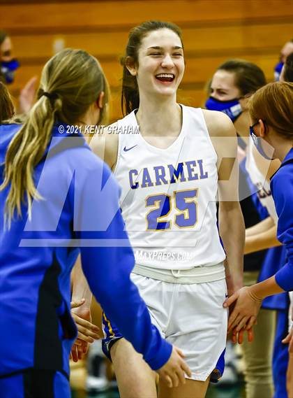 Thumbnail 3 in Noblesville vs Carmel (IHSAA 4A Sectional Championship) photogallery.