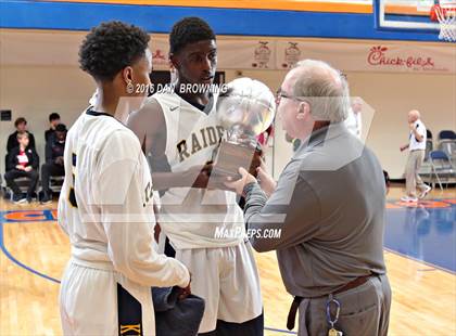 Thumbnail 2 in Keenan vs. La Lumiere (Chick-Fil-A Classic) photogallery.