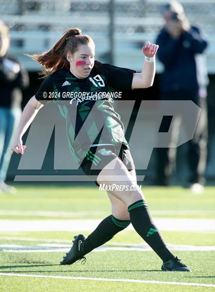 Thumbnail 2 in Crowley vs Southlake Carroll (UIL 6A Soccer Bi-District) photogallery.
