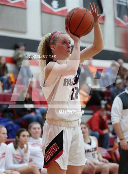 Thumbnail 3 in Amanda-Clearcreek @ Fairfield Union photogallery.