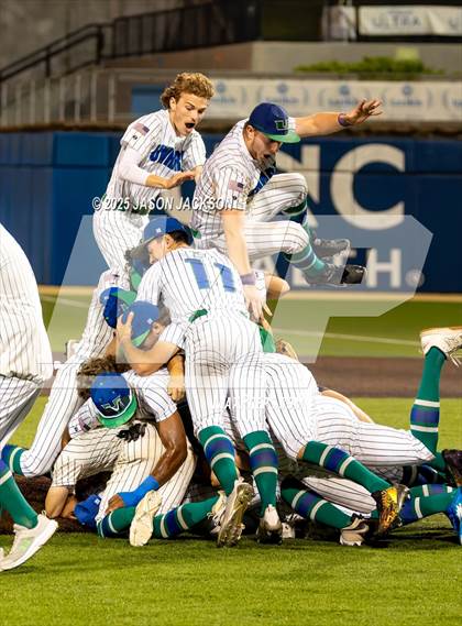 Thumbnail 2 in Uwharrie Charter Academy vs. Perquimans (NCHSAA 1A Final Game 3) photogallery.