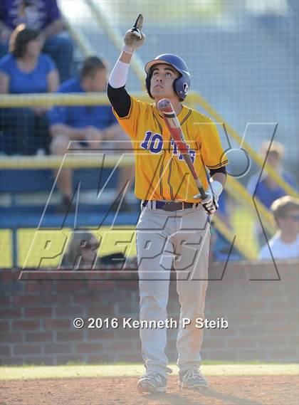 Thumbnail 1 in Thibodaux @ Vandebilt Catholic (VC Tournament) photogallery.