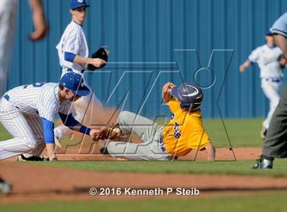 Thumbnail 2 in Thibodaux @ Vandebilt Catholic (VC Tournament) photogallery.