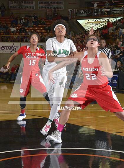 Thumbnail 3 in McClatchy vs. St. Mary's (CIF SJS D1 Final) photogallery.