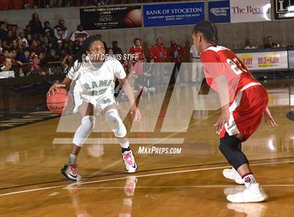 Thumbnail 2 in McClatchy vs. St. Mary's (CIF SJS D1 Final) photogallery.
