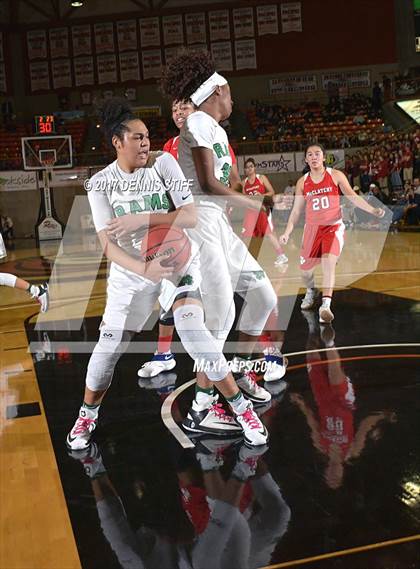 Thumbnail 1 in McClatchy vs. St. Mary's (CIF SJS D1 Final) photogallery.