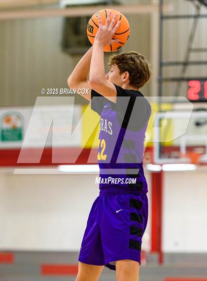 Thumbnail 3 in Greene County Tech vs Greene County Tech (Billy Ply Classic) photogallery.