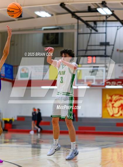 Thumbnail 3 in Greene County Tech vs Greene County Tech (Billy Ply Classic) photogallery.