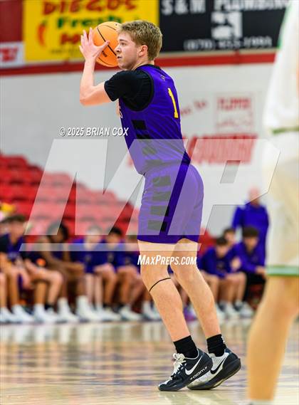 Thumbnail 3 in Greene County Tech vs Greene County Tech (Billy Ply Classic) photogallery.