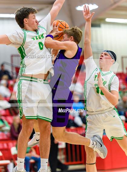 Thumbnail 1 in Greene County Tech vs Greene County Tech (Billy Ply Classic) photogallery.