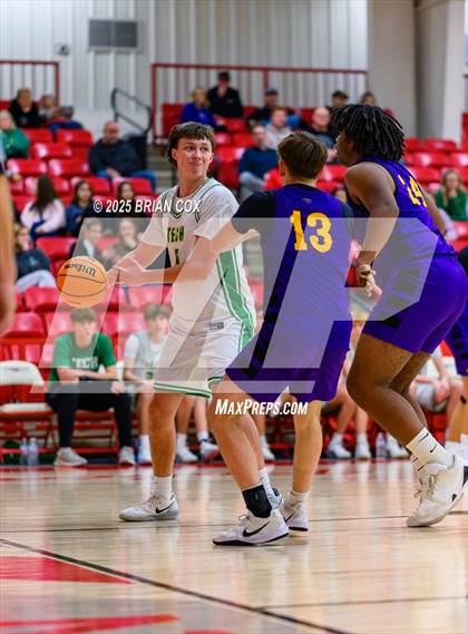 Thumbnail 3 in Greene County Tech vs Greene County Tech (Billy Ply Classic) photogallery.