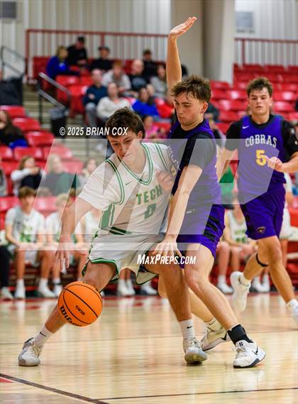 Thumbnail 2 in Greene County Tech vs Greene County Tech (Billy Ply Classic) photogallery.