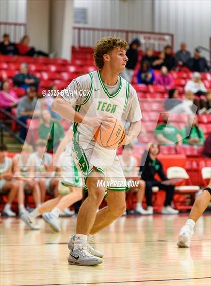 Thumbnail 2 in Greene County Tech vs Greene County Tech (Billy Ply Classic) photogallery.