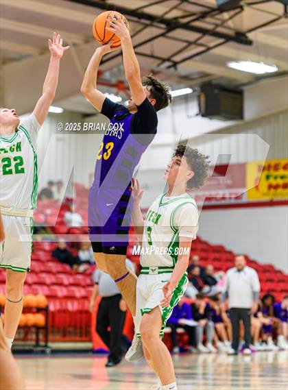 Thumbnail 2 in Greene County Tech vs Greene County Tech (Billy Ply Classic) photogallery.