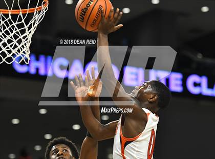 Thumbnail 3 in Bogan vs. Dominican (Chicago Elite Classic) photogallery.