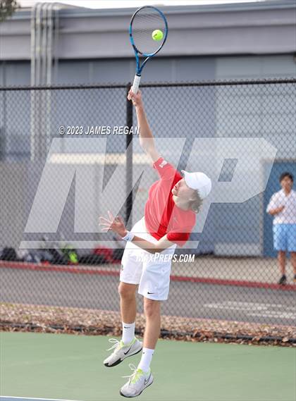 Thumbnail 1 in Burlingame @ Hillsdale photogallery.