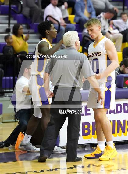 Thumbnail 2 in Lake Braddock vs. Green Run (Glory Days Grill Tournament of Champions) photogallery.