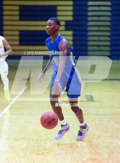 Thumbnail 3 in Lake Braddock vs. Green Run (Glory Days Grill Tournament of Champions) photogallery.