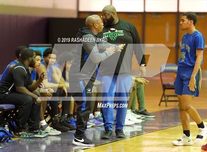 Thumbnail 1 in Lake Braddock vs. Green Run (Glory Days Grill Tournament of Champions) photogallery.