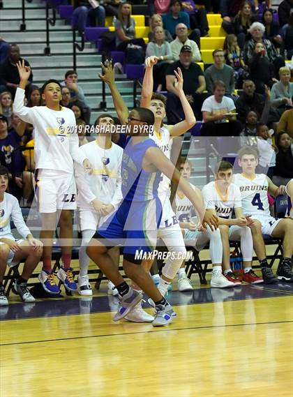 Thumbnail 2 in Lake Braddock vs. Green Run (Glory Days Grill Tournament of Champions) photogallery.