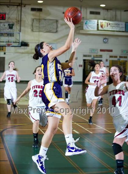 Thumbnail 3 in Nipomo vs. Righetti (Santa Barbara Tournament of Champions) photogallery.