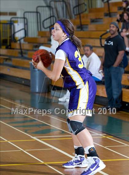 Thumbnail 2 in Nipomo vs. Righetti (Santa Barbara Tournament of Champions) photogallery.