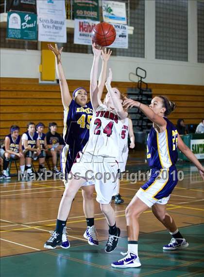 Thumbnail 3 in Nipomo vs. Righetti (Santa Barbara Tournament of Champions) photogallery.