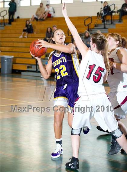 Thumbnail 3 in Nipomo vs. Righetti (Santa Barbara Tournament of Champions) photogallery.