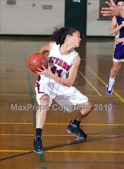 Thumbnail 1 in Nipomo vs. Righetti (Santa Barbara Tournament of Champions) photogallery.