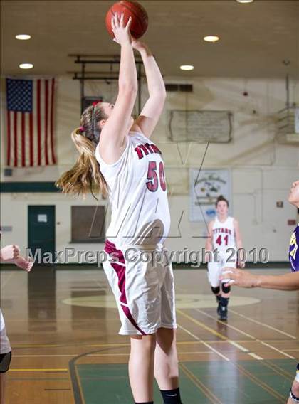 Thumbnail 2 in Nipomo vs. Righetti (Santa Barbara Tournament of Champions) photogallery.