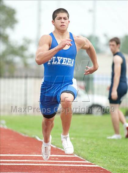 Thumbnail 1 in TAPPS 4A South Region Track & Field Qualifier  photogallery.